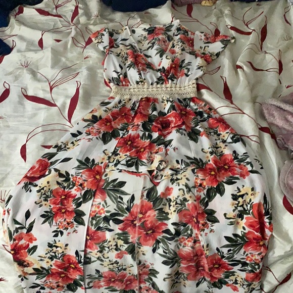 Romper with skirt - Picture 1 of 3